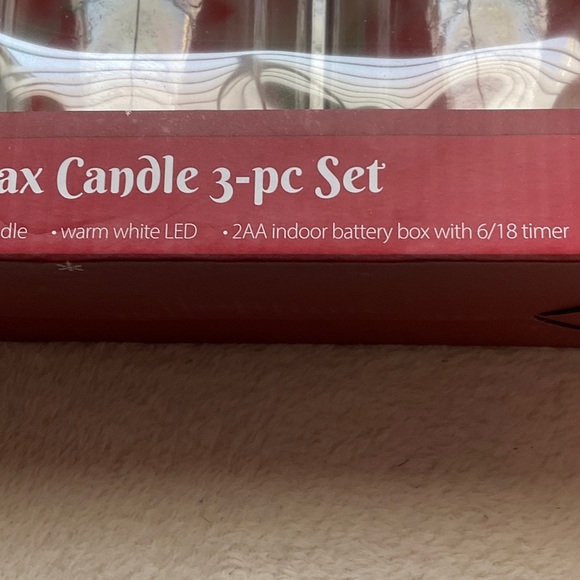LED Wax Candle Set - Festive Red and White - Picture 4 of 6